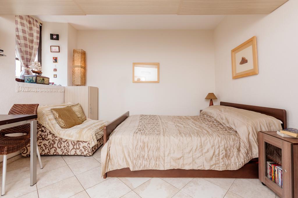 Celine'S Place By The Sea Kotor Exteriör bild